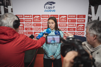 Clara Pinedo, asteazken hinetan San Mamesen.