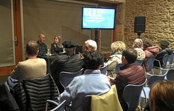 Juan Ramon Garai eta Goiatz Pelaez, aurkezpenean.