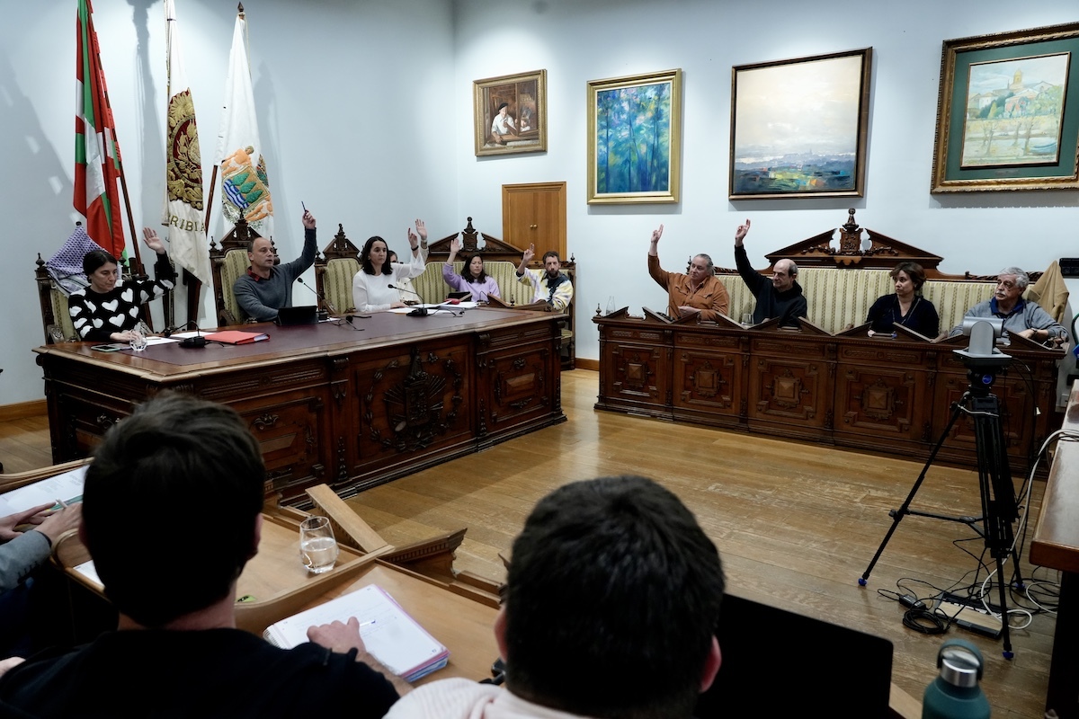 Hondarribiko II. Berdintasun Plana onartu du Udalbatzak, EAJ eta PSEren ezezkoekin