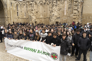 ‘Non eta Mugan’ gazte topaketa, Vianan