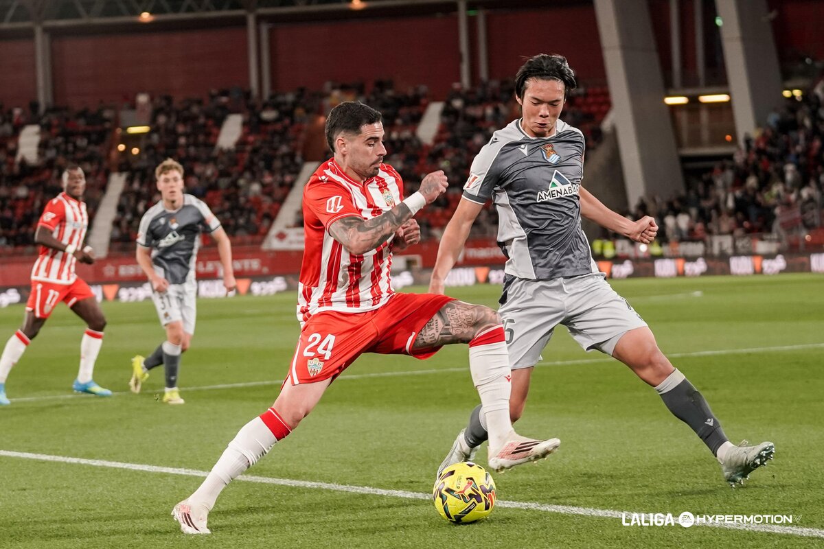El colchón del Sanse se reduce tras una contundente derrota en el campo del Almería