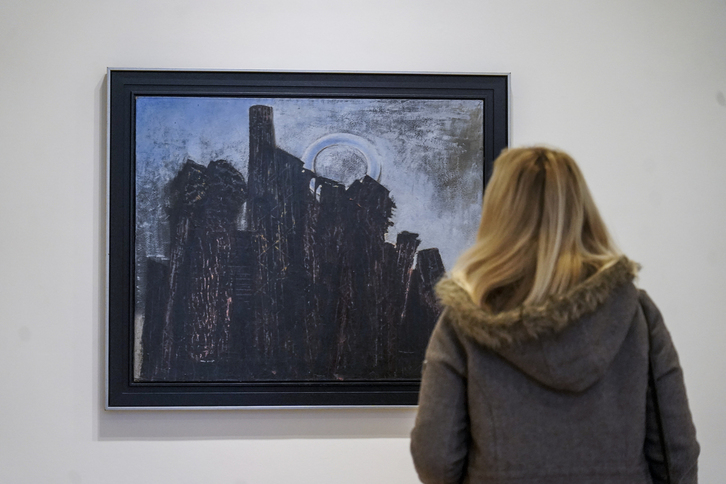 ‘Forêt et soleil bleu’ (1928), Bilboko Arte Ederren Museoan iaz ikusgai izan zena.