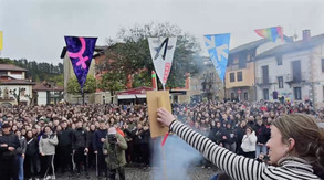 Abiatu da Gazte Topagunea Abadiñon, ehundaka gazte independentisten babesarekin
