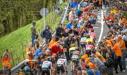 Izua azken-aurreko egunean igoko dute txirrindulariek. Aurten ere, ziur, zalez josita egongo da.