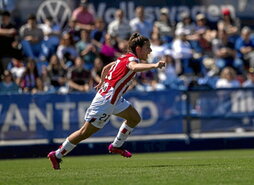 Ane Campos celebra el gol de la victoria.