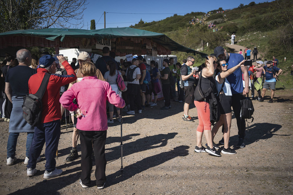 Un año más, muchas personas se han acercado a la romería.