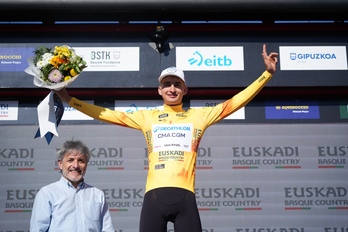 Seixas, con el primer maillot amarillo de esta Itzulia.