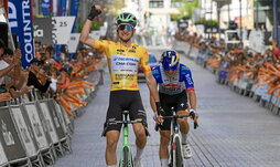 Paul Seixasek hirugarren etapa irabazi du, esprintean Lipowitzi aurre hartuta.