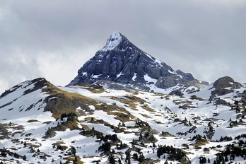 Un estudio recoge que el Pirineo pierde tres días de helada y gana cinco de verano cada década.