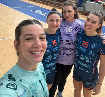 Wiggins, Etxeberria, Prades eta Erauskin, Koparako kamisetarekin.