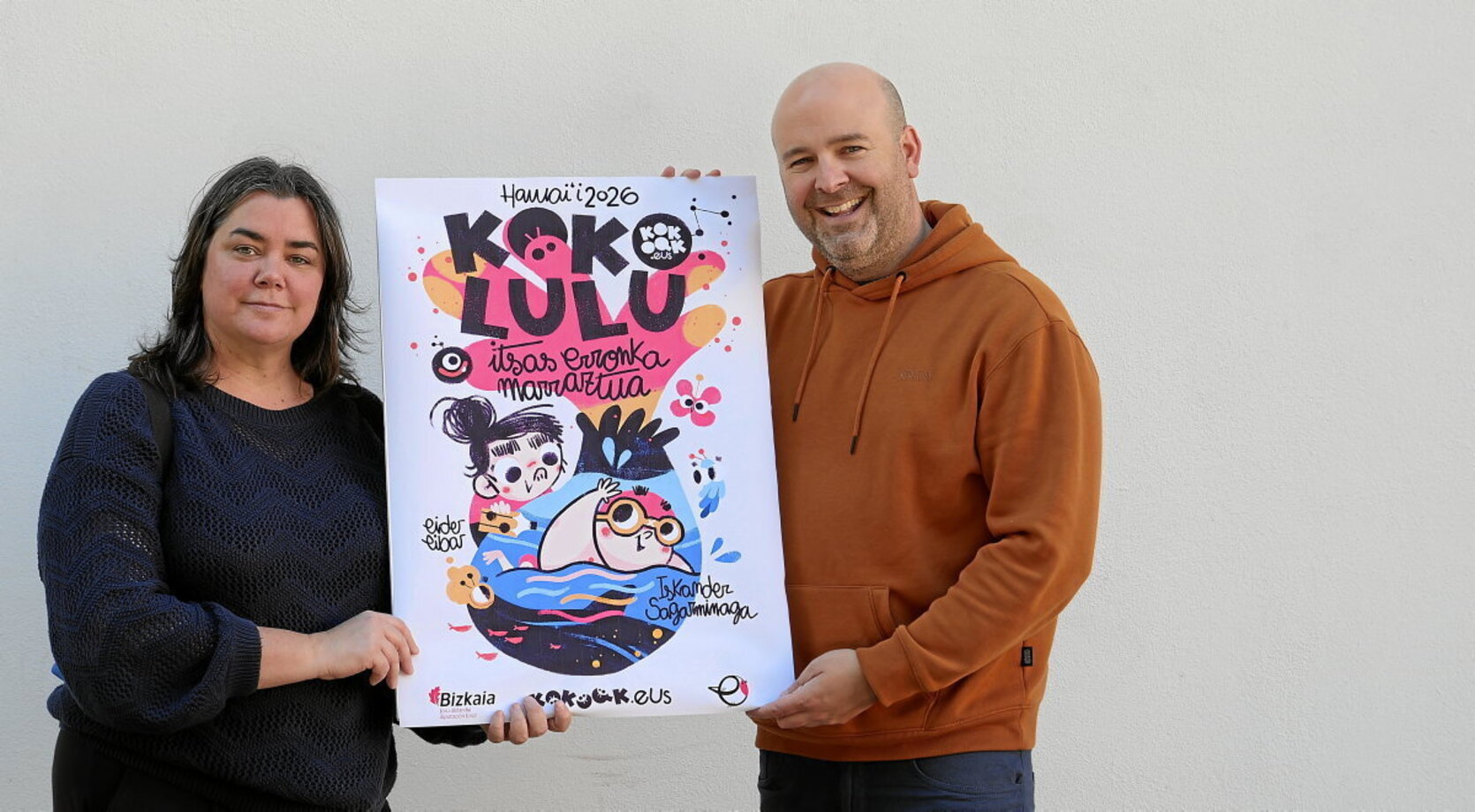 Munduko ozeanoetan igerian... eta marrazten