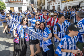 La hinchada realzale toma el centro de Sevilla