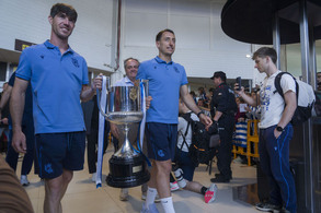 Realeko jokalariei harrera beroa Hondarribian