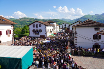 Lekarozeko plaza, lepo.