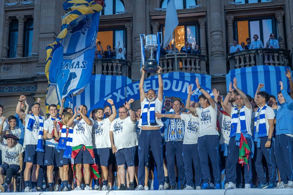 Kopa, inoiz baino gorago, Matarazzoren eskuetan.