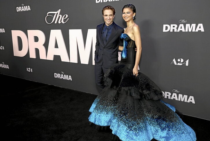 Robert Pattinson eta Zendaya «The Drama» filmaren estreinaldian izan ziren New Yorken joan den apirilean.