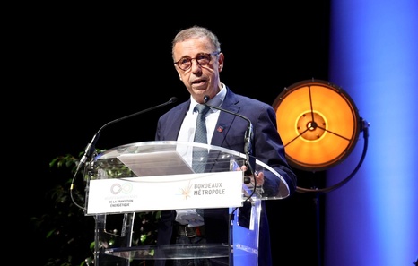L'ex-maire de Bordeaux quitte ses fonctions au conseil municipal et à la Métropole