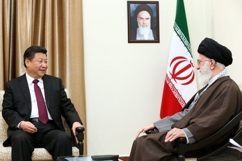 Ali Khamenei se reunió con Xi Jinping en Teherán en 2016