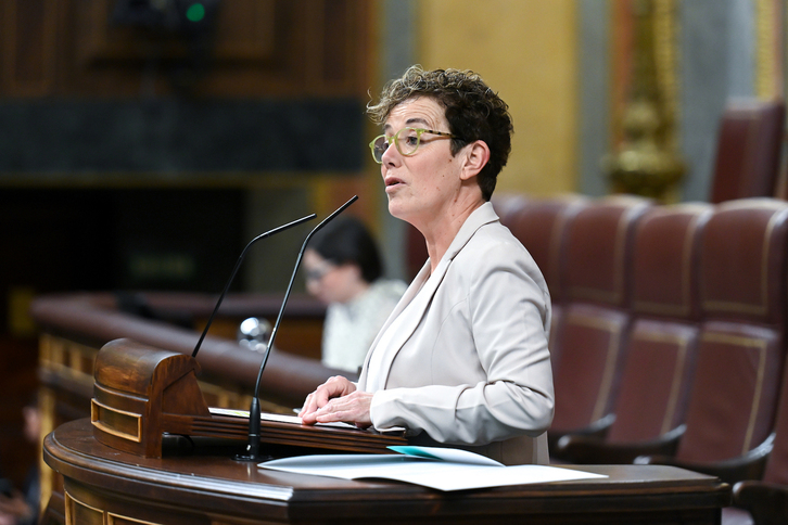 Bel Pozueta ha preguntado al Gobierno español por las víctimas de Montejurra 1976 cuando llega el 50 aniversario de esos sucesos.