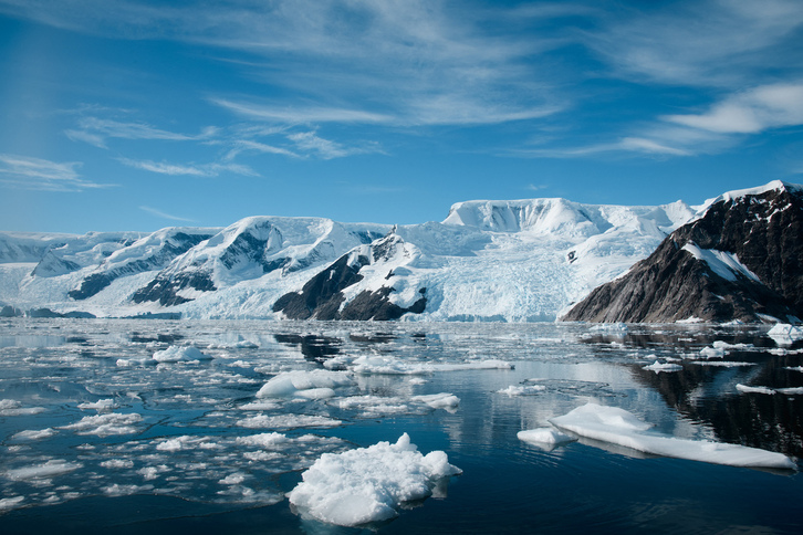 El cada vez más acelerado deshielo de los glaciares es uno de los problemas que recoge el informe.