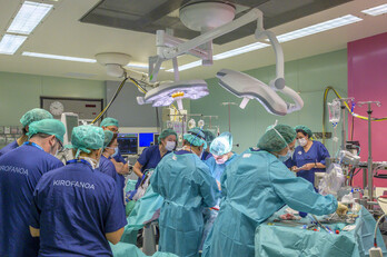 Un quirófano del Hospital de Cruces.