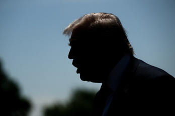 Donald Trump atendiendo hoy a la prensa.