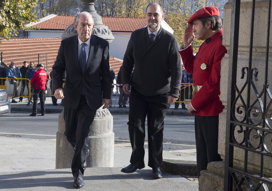 2016an, Iñigo Urkullu lehendakariaren kargua hartzeko ekitaldian. 
