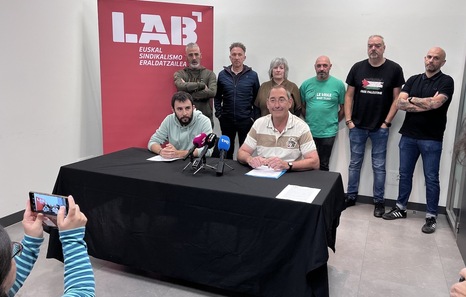 LAB denuncia que VW Navarra, UGT y CCOO «van a hacer caja con la precariedad»