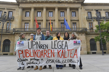 Concentración de Steilas contra la proposición de ley de UPN.