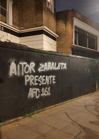 Pintada realizada en una calle del norte de Londres, en recuerdo a Aitor Zabaleta