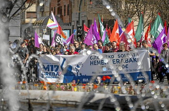 Manifestación de LAB y ELA del pasado 17 de marzo para reclamar un SMI propio.