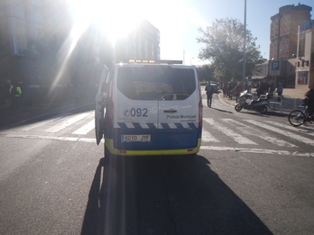 Imagen de archivo de una actuación de la Policía Municipal de Iruñea.