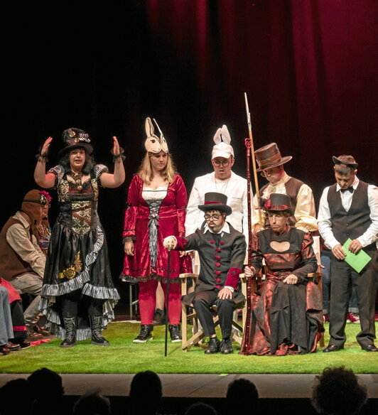 Representación de la obra «Exacticamente diversa».