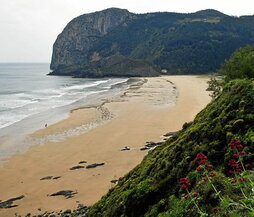 Playa de Laga.
