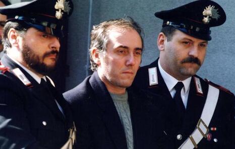 La pesadilla de la Uno Bianca vuelve a sacudir a Italia