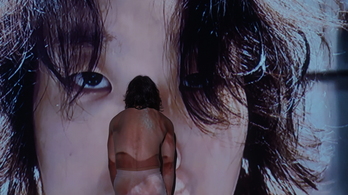 ‘The liminal body’ piezako irudia.