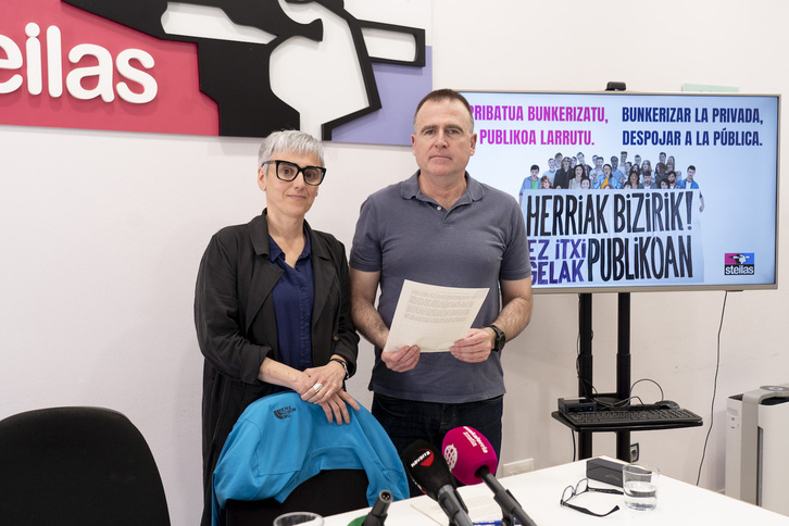 Nerea Ustarroz y Raúl López, de Steilas, en su comparecencia ante los medios.