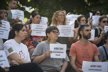 Rueda de prensa de las AMPA de Bilbo para exigir medidas en las aulas ante la ola de calor.