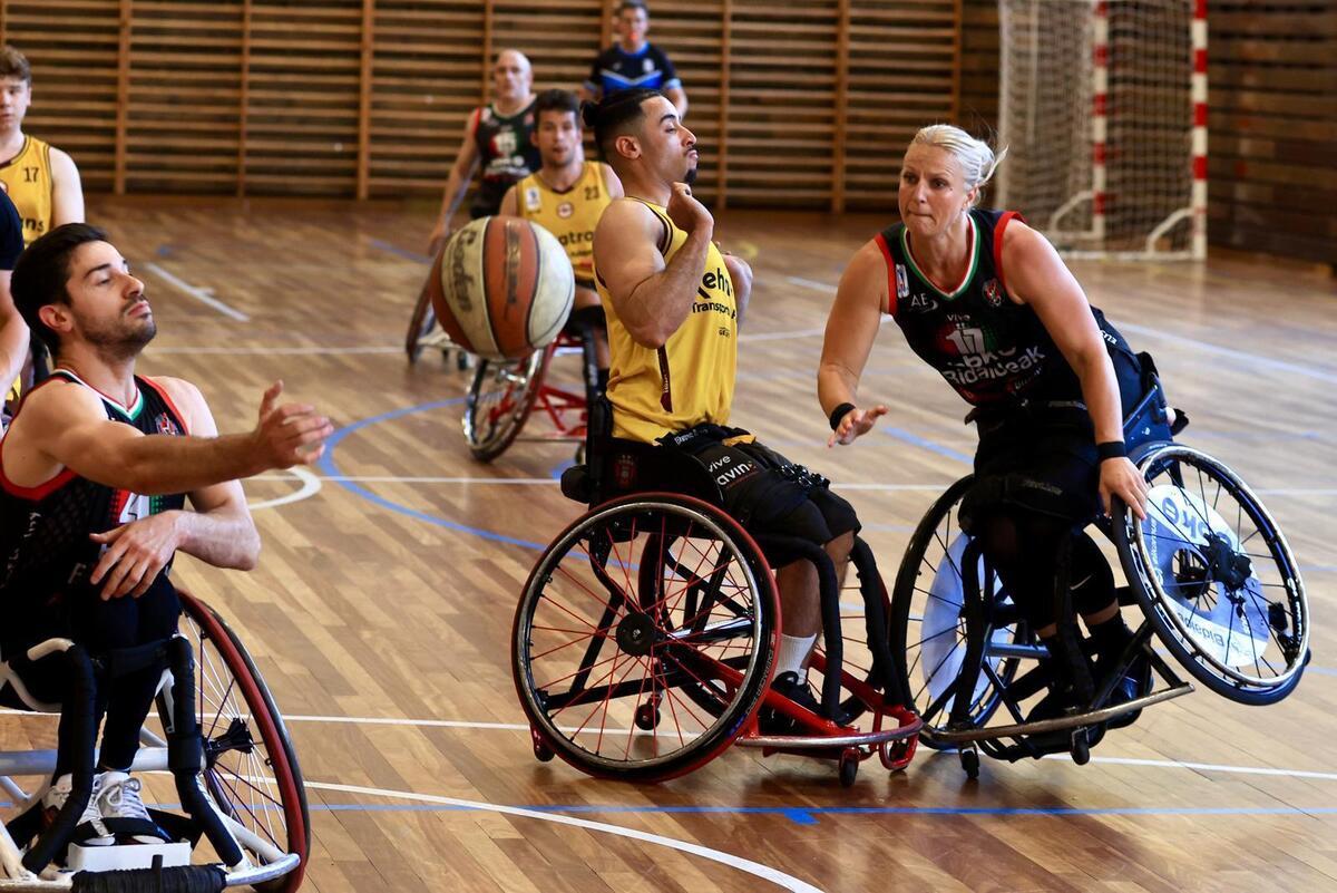 «Si en el baloncesto en silla hay tanta pasión es porque está lleno de duras historias»