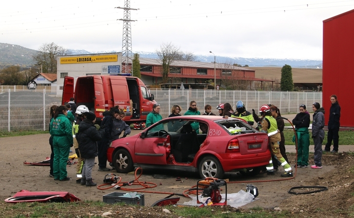 Praktikak eta maniobrak egiteko aukera izango dute.