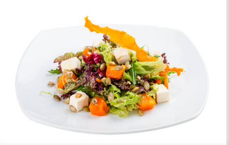 Ensalada de tofu y albaricoque