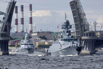 Ucrania ha lanzado un ataque masivo contra la flota báltica de Rusia en San Petersburgo