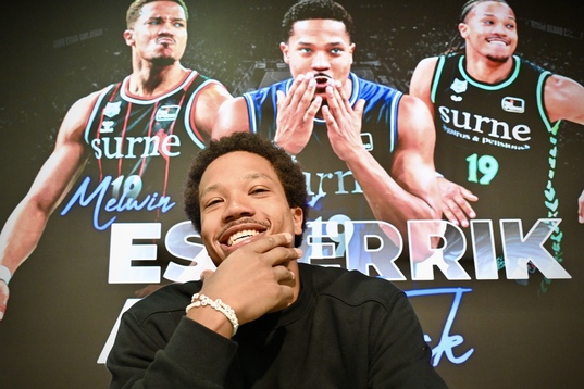 Melwin Pantzar se ha despedido de Bilbao Basket sonriente y emocionado.