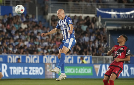 Jon Guridi y Raúl Fernández no continuarán en el Alavés, y B