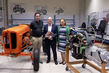 Javier García, Jesús Monclús y Carmen Jarén, en la presentación del estudio.