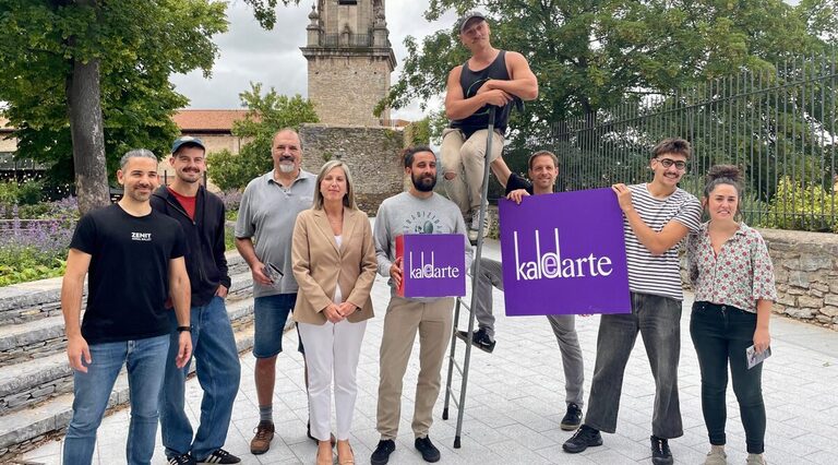 Algunas de las compañías participantes, en la presentación.