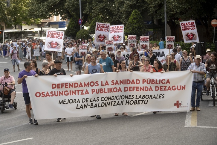 La manifestación ha recorrido las calles de Iruñea hasta la Plaza del Ayuntamiento.