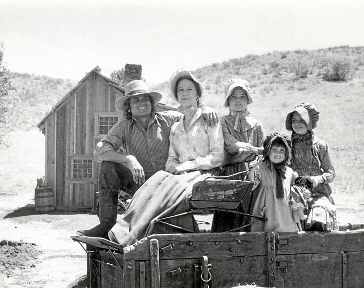Argazkian «Little House on the Prairie» telesaileko Ingalls familia ageri da. (Bettmann | Getty Images)