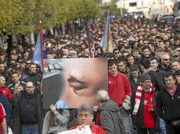 Sadar Bizirik convocó una manifestación en Iruñea tras los incidentes.