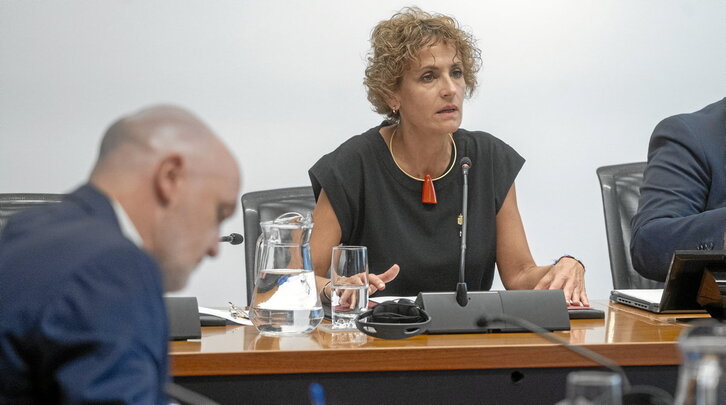 La lehendakari de Nafarroa, María Chivite, ayer en la ponecia sobre la actualización del a Lorafna.